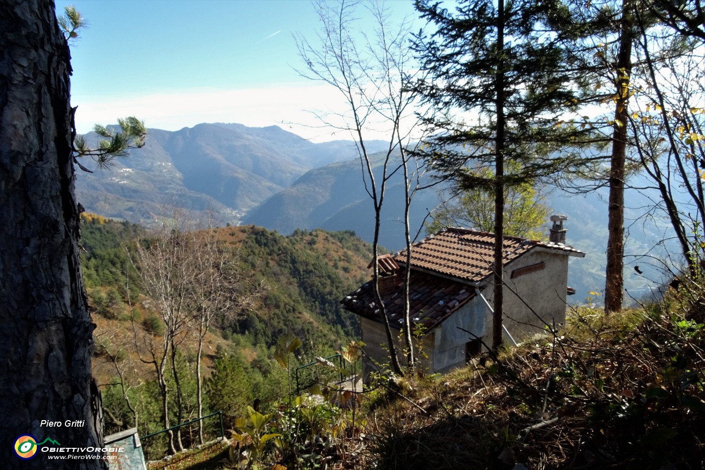 53 Appena sopra il Casel Fontana Bruga (990 m).JPG